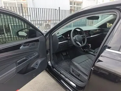 Volkswagen Passat 2024, 26600 км, за 120000 CNY - фото 16