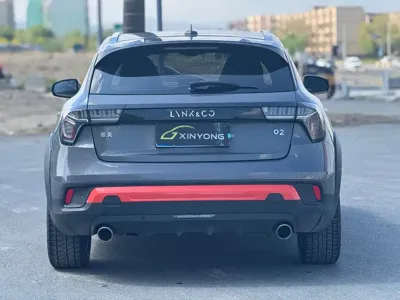 Lynk & Co 02 2018, 80000 км, за 39900 CNY