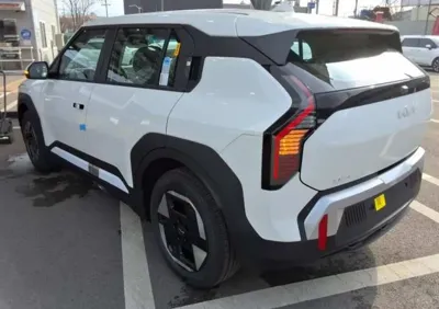 Kia EV3 2026, 5 км, за 23040000 KRW - фото 10