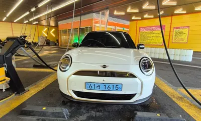 MINI Cooper 2024, 12000 км, за 38280000 KRW - фото 3
