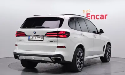 BMW X5 2024, 56093 км, за 99990000 KRW