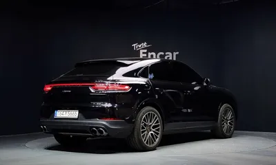Porsche Cayenne 2023, 9361 км, за 112000000 KRW
