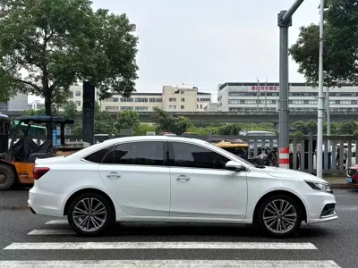Roewe 荣威i6经典 2020, 58000 км, за 26800 CNY