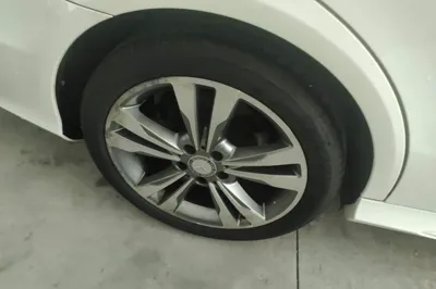 Mercedes-Benz E-Class 2015, 155700 км, за 77054.98 CNY - фото 11