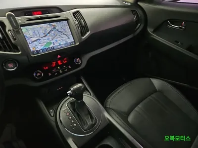 Kia Sportage 2013, 132750 км, за 6800000 KRW - фото 9