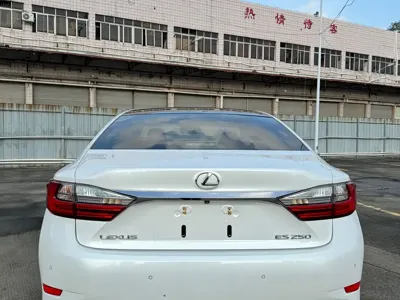 Lexus ES 2016, 170000 км, за 118000 CNY - фото 10