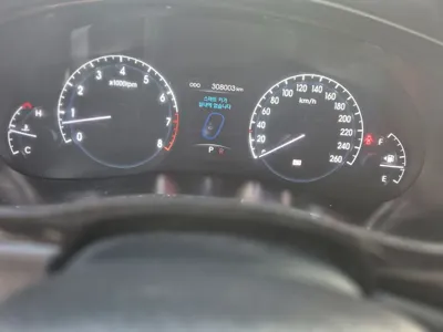 Hyundai Genesis 2012, 308003 км, за 2300000 KRW - фото 8