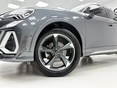 Audi Q3 2022, 22000 км, за 188800 CNY - фото 6