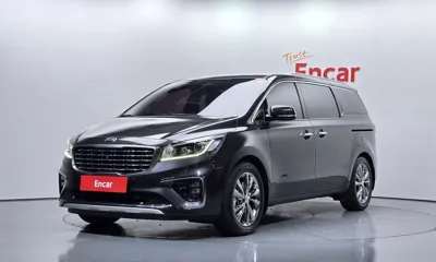 Kia Canival · 2019 год