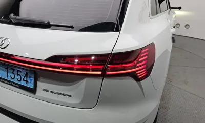 Audi e-tron 2021, 65216 км, за 49000000 KRW - фото 23
