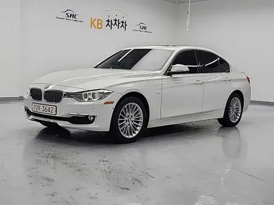 BMW 3-Series · 2012 год