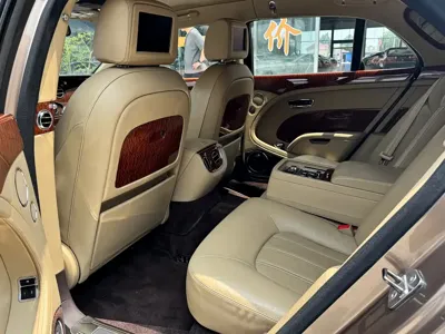 Bentley Mulsanne 2011, 60000 км, за 670000 CNY - фото 5