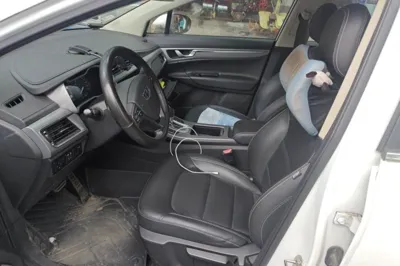 Geely Auto Emgrand GS 2018, 56600 км, за 34547.28 CNY - фото 15
