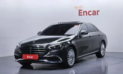 Mercedes-Benz E-Class · 2022 год