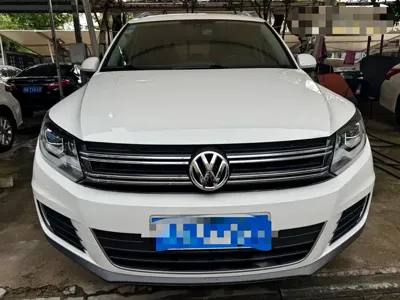 Volkswagen Tiguan 2016, 110000 км, за 43800 CNY