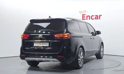 Kia Canival 2019, 95466 км, за 14600000 KRW