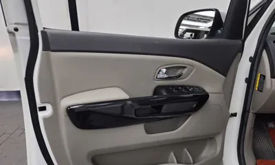 Kia Canival 2016, 157757 км, за 8500000 KRW - фото 24