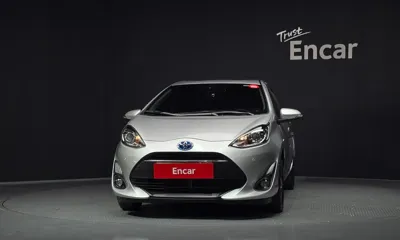 Toyota Prius 2018, 23423 км, за 15900000 KRW