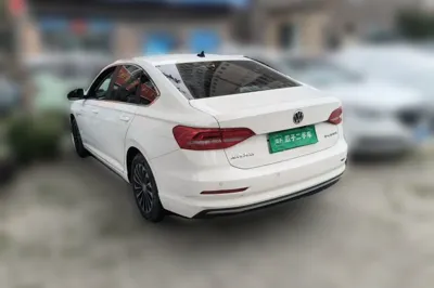 Volkswagen Lavida Pure Electric 2019, 82800 км, за 42898.14 CNY