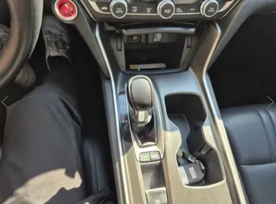 Honda Accord 2019, 201376 км, за 10990000 KRW - фото 11