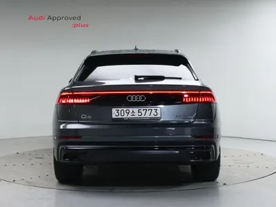 Audi Q8 2023, 13957 км, за 87000000 KRW