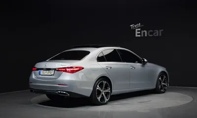Mercedes-Benz C-Class 2023, 33859 км, за 37900000 KRW