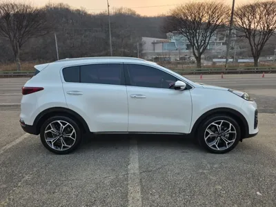 Kia Sportage 2019, 187550 км, за 12900000 KRW