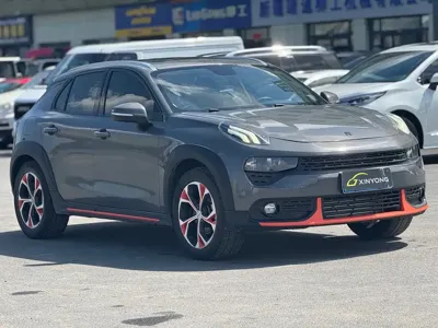 Lynk & Co 02 2018, 80000 км, за 39900 CNY