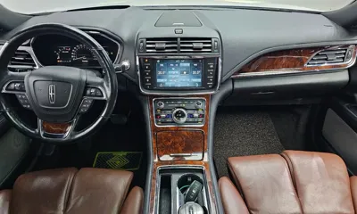 Lincoln Continental 2019, 96838 км, за 16500000 KRW - фото 7