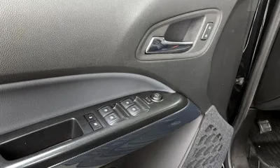 ChevroletGMDaewoo Colorado 2022, 55617 км, за 33900000 KRW - фото 29