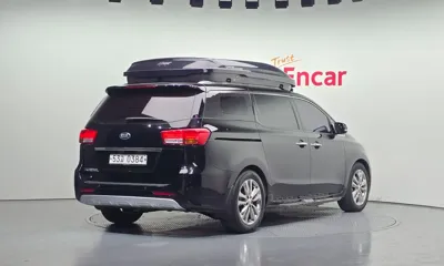 Kia Canival 2017, 164897 км, за 10700000 KRW - фото 2