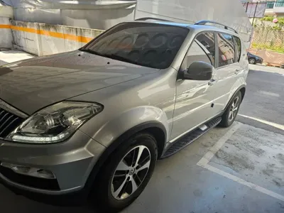 KG_Mobility_Ssangyong Rexton · 2017 год