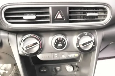 Hyundai Kona 2018, 114111 км, за 10990000 KRW - фото 19