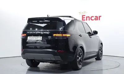 Land Rover Discovery 2018, 129491 км, за 19800000 KRW - фото 2