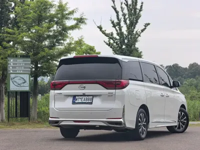 GAC Motor Trumpchi M8 2024, 14000 км, за 122000 CNY - фото 15
