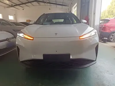 示界 示界06 2025, 12500 км, за 81000 CNY
