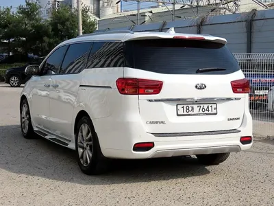 Kia Canival 2019, 75408 км, за 15500000 KRW - фото 3