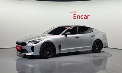 Kia Stinger · 2018 год