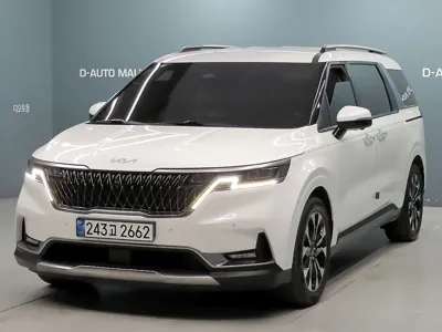 Kia Canival · 2023 год