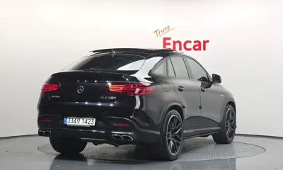 Mercedes-Benz GLE-Class 2019, 53075 км, за 58900000 KRW