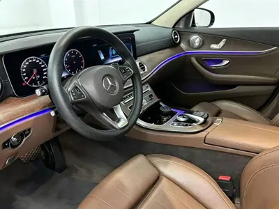Mercedes-Benz E-Class 2018, 80000 км, за 115000 CNY