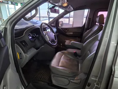 Hyundai Starex 2017, 162284 км, за 8500000 KRW - фото 12