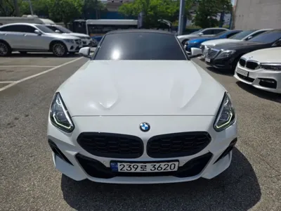BMW Z4 · 2023 год