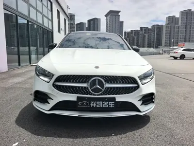 Mercedes-Benz A-Class 2019, 44000 км, за 85800 CNY - фото 2