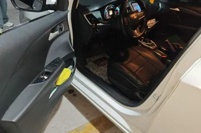 Chevrolet Cavalier 2018, 71000 км, за 39865.97 CNY - фото 19