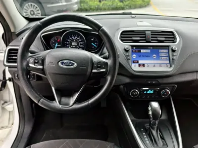 Ford Escort 2020, 60000 км, за 33800 CNY - фото 45