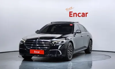 Mercedes-Benz S-Class · 2022 год