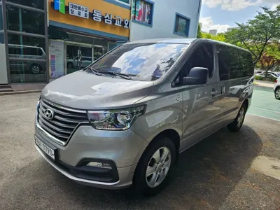 Hyundai Starex 2019, 54477 км, за 19900000 KRW