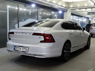 Volvo S90 2023, 28000 км, за 55870000 KRW