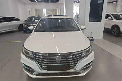 Roewe i6 2020, 66600 км, за 39777.78 CNY
